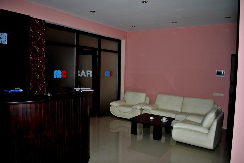 Max Comfort Hotel Kutaisi Dış mekan fotoğraf