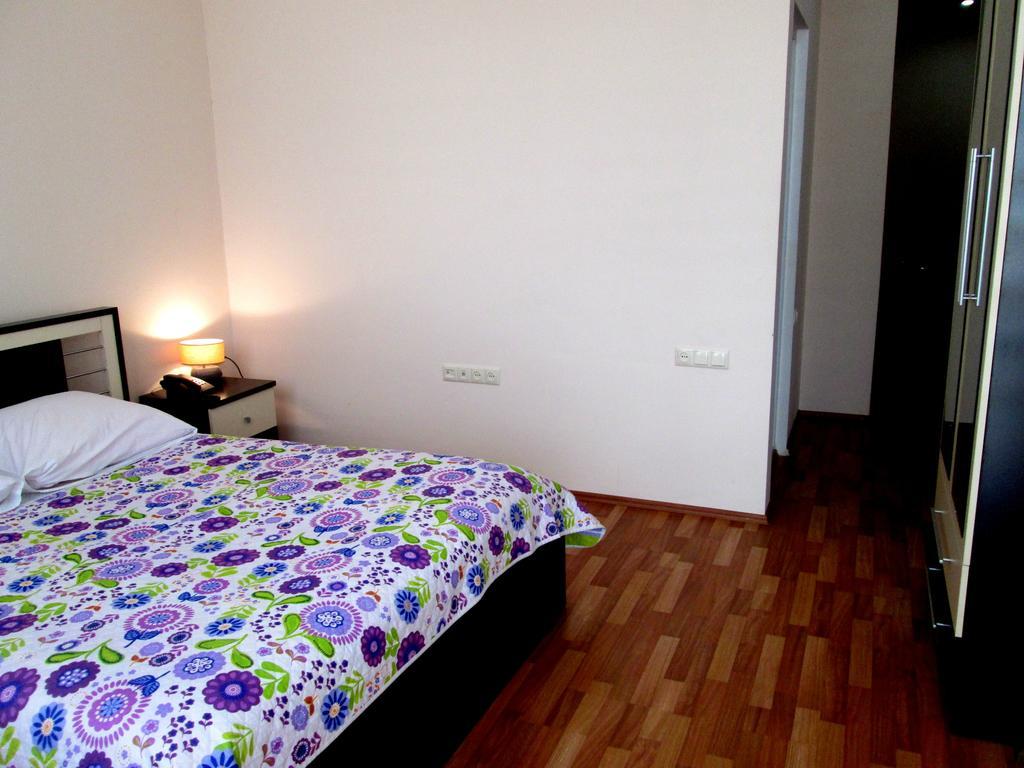 Max Comfort Hotel Kutaisi Dış mekan fotoğraf
